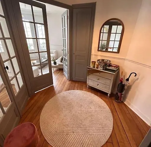 * Le Cathedrale * Reims